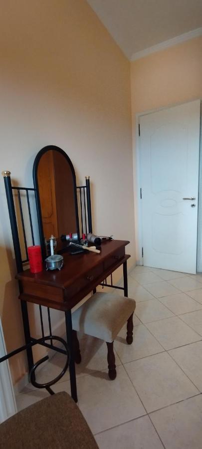 Apartment Even Ezer With Private Swimming Pool, Upon Request Pouládes