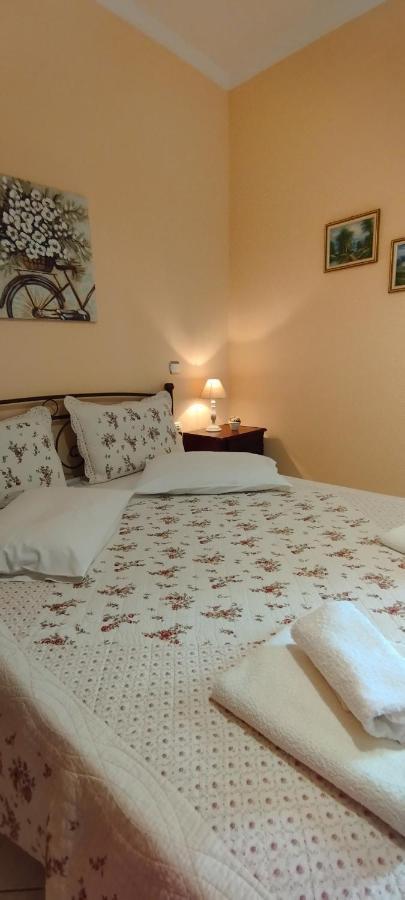 Even Ezer With Private Swimming Pool, Upon Request Apartment